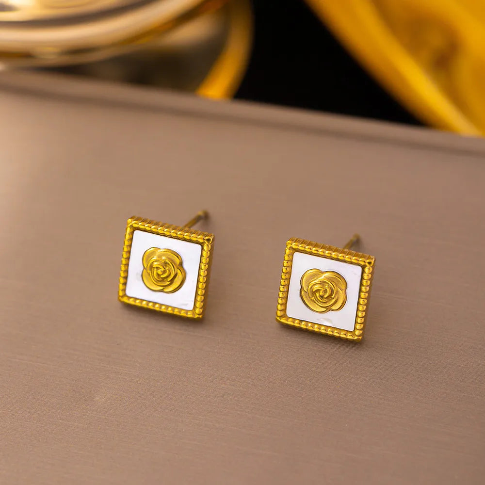 Boucles d’oreilles Carrée