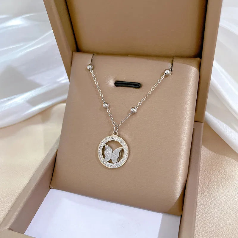 Collier papillon